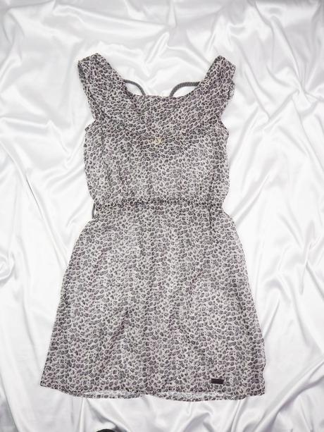 Luxusné plážové šat khujo, s