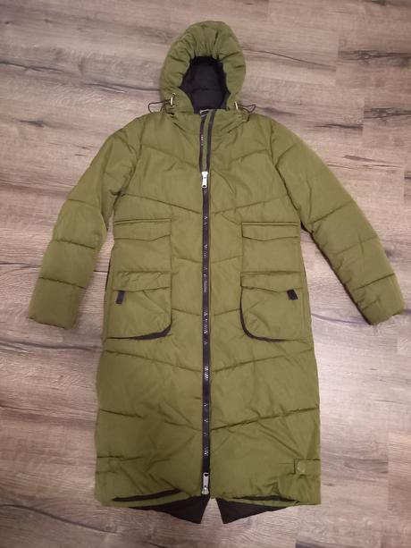 Vetrovka, stradivarius,xs