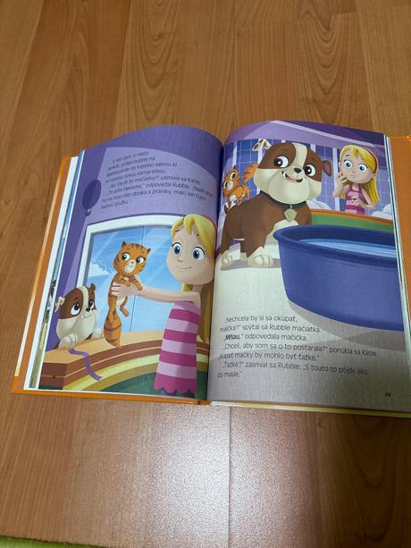 Labkova patrola paw patrol knih, 