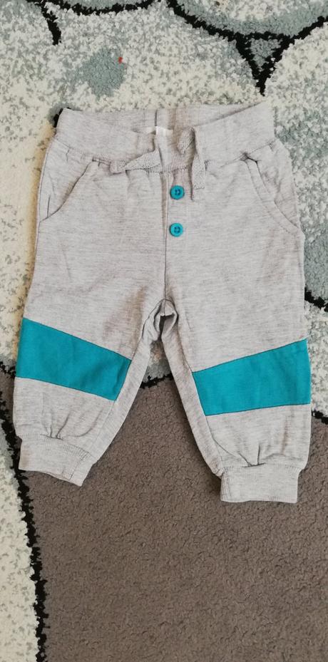 Tepláky veľ. 74, f&f,74