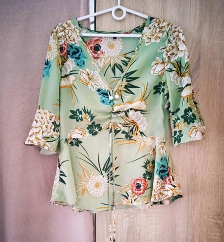 Elegantná blúzka, 40