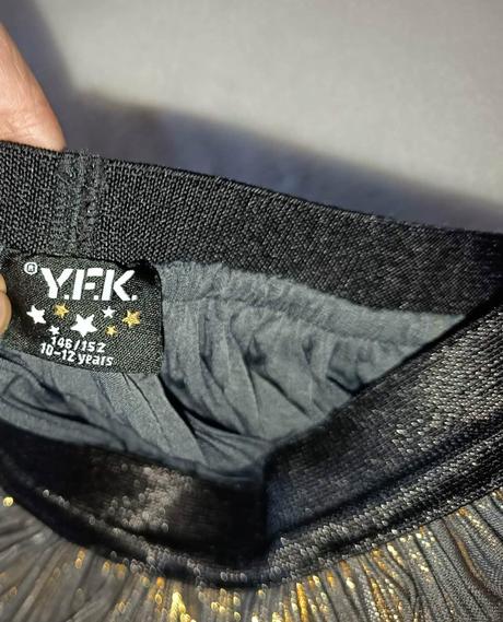 Zlata plisovana sukna yfk, 146