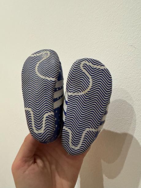 Capačky adidas, adidas,19