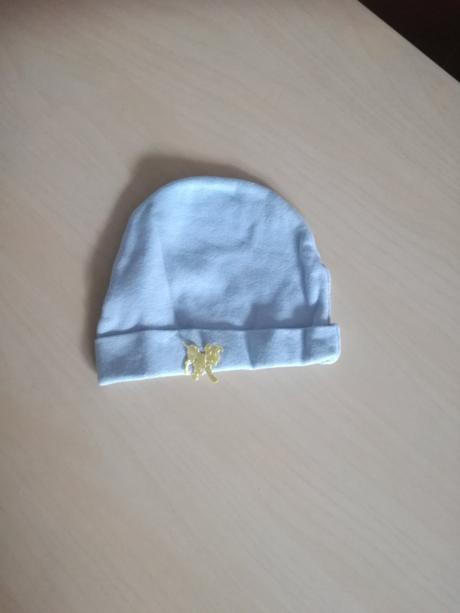 Balik detských čiapok,