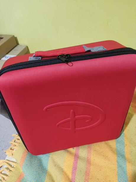 Kufrík disney de agostiny na figúrky, 