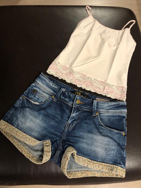 Elegantný top s krajkou, veľkosť 36, 36