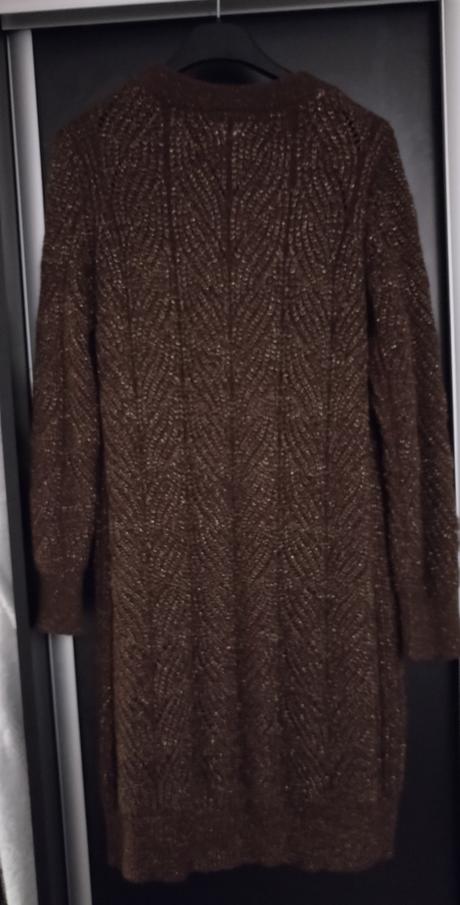 Krásny dlhší sveter bez zapínania, l