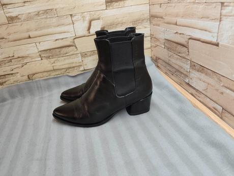 Vagabond 38- dámske kožené čierne topánky, vagabond,38