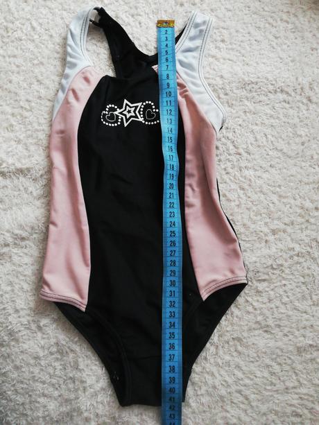 Plavky pre dievčatko, 98