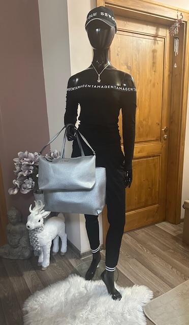 Strieborná kabelka 2v1 zn. guess originál, guess