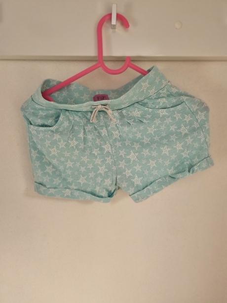 Šortky, f&f,98