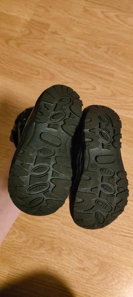 Zimné čižmičky, baťa,21