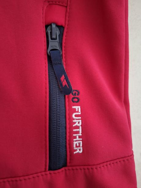 Predám mikinu trespass, 122