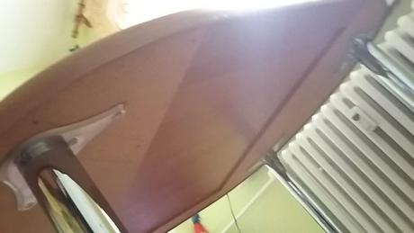 Velky kuchynsky ovalny stol - farba ceresna,