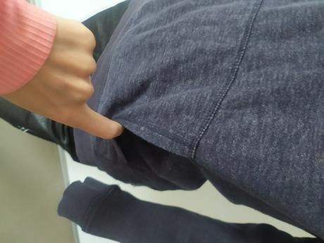 C153mikina. modra, s