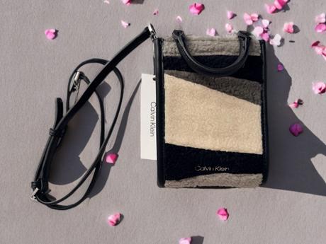 Calvin klein crossbody kabelka, calvin klein