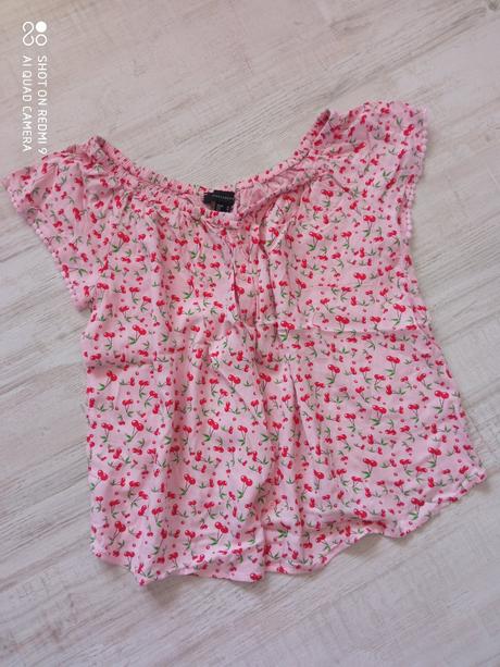 Blúzka, atmosphere,38