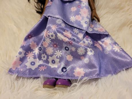 Disney isabela madrigal encanto carovny svet, 