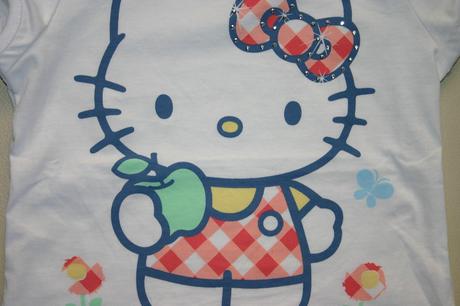 92  hello kitty tricko,18-24 mes., 92