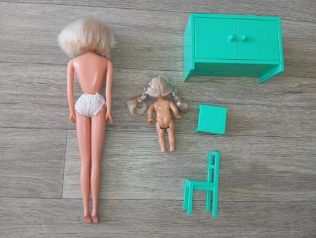 Zelený nábytok ikea pre barbie deti,