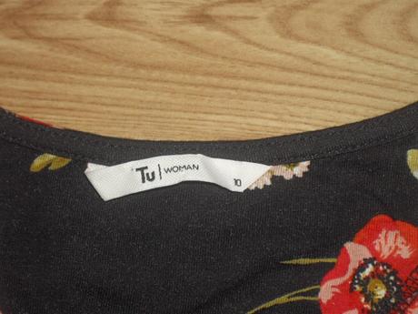 Kvetinové šaty, tu,38