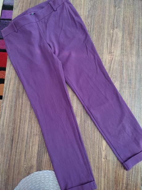 Fialové nohavice, benetton,40