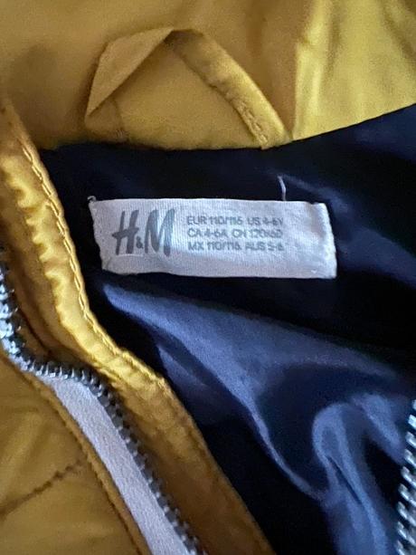 Vesta s kapucnou, h&m,110