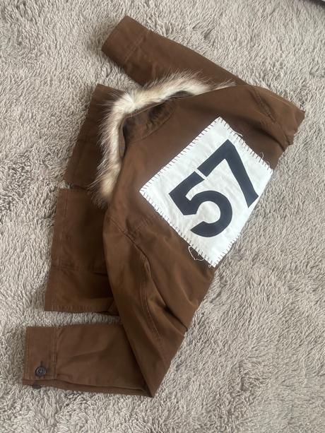 Hugo boss bunda s kozusinou, hugo boss,l