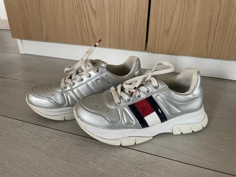 Th tenisky, tommy hilfiger,35