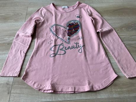 Predĺžené tričko, 152