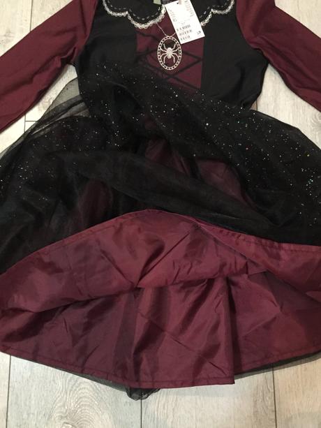 Dievčensky kostym čarodejnica,