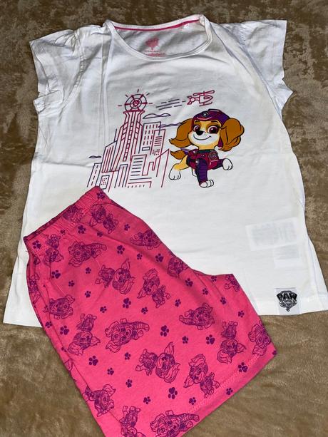 Pyžamko, lupilu,122