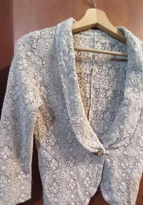 Krajkové sako-bolerko 3/4 rukáv, 158