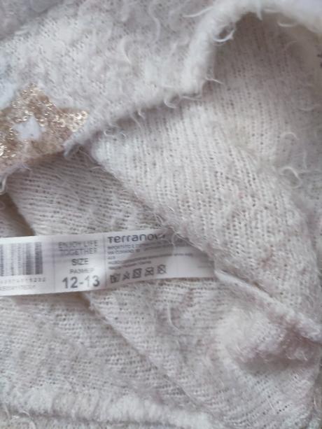 Biely svetrík s hviezdičkami152/158, 152