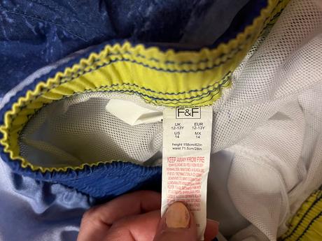 Šortky so surferom, f&f,164