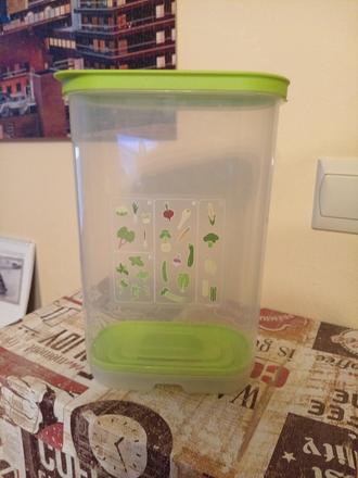 Nádoba do chladničky tupperware, 