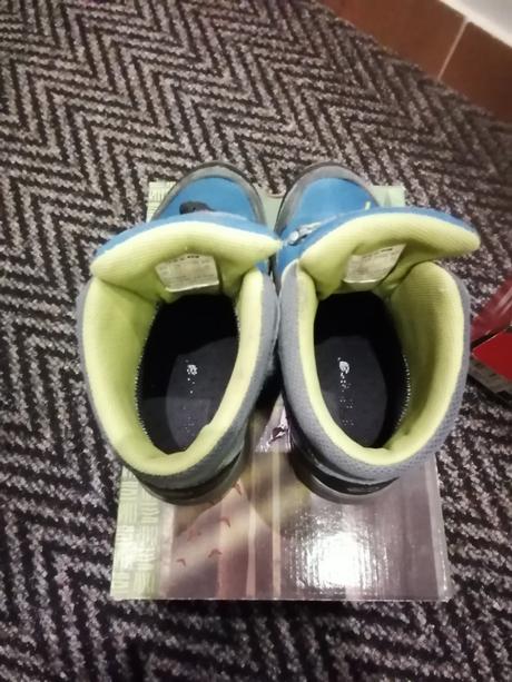 Turistické topánky/tenisky vysoké, 32