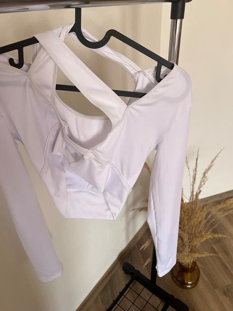 Športový fitnes top, l