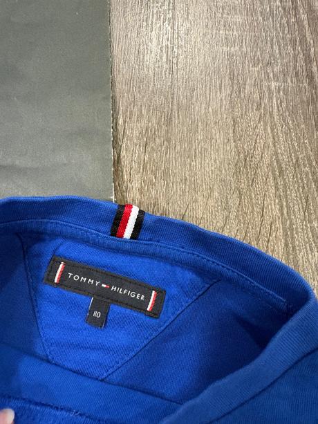 Tommy hilfiger frajerske tričko č.110, tommy hilfiger,110