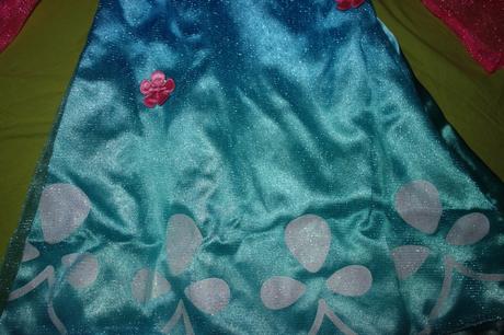 Kostym pre trollinku,