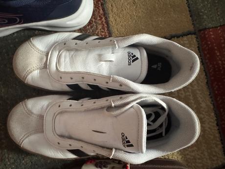 Sada 3topanok v35, skechers,35