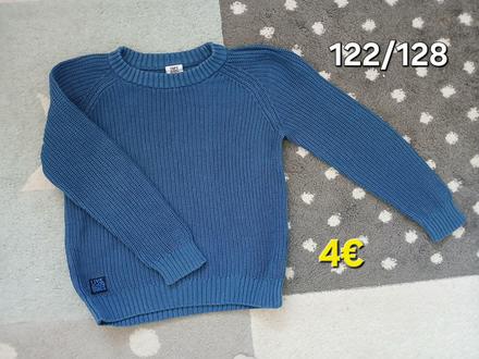 Sveter 122/128, 128