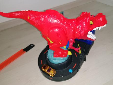 Hot wheels t- rex rampagne, 