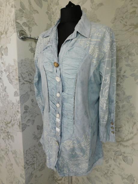 Kvalitna velmi pekna trendy bluzka, 42