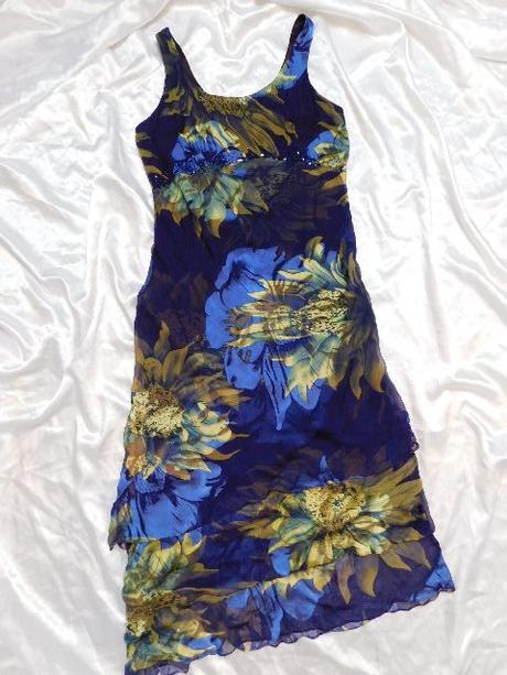 Luxusne hodvabne saty na slavnost, 36