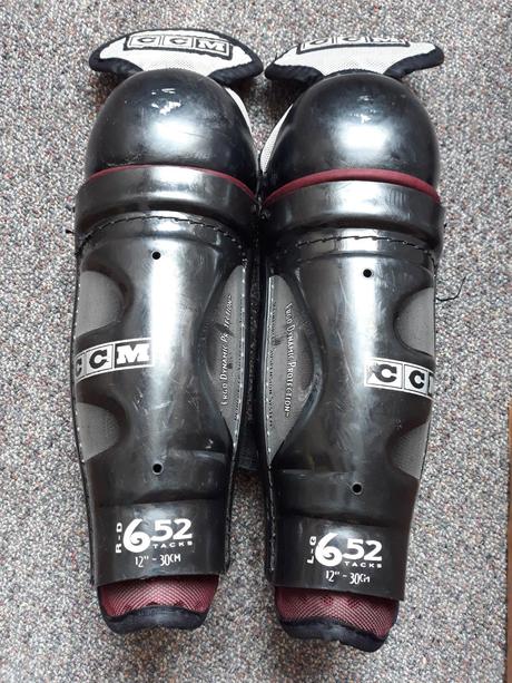 Holenné chrániče ccm 12",