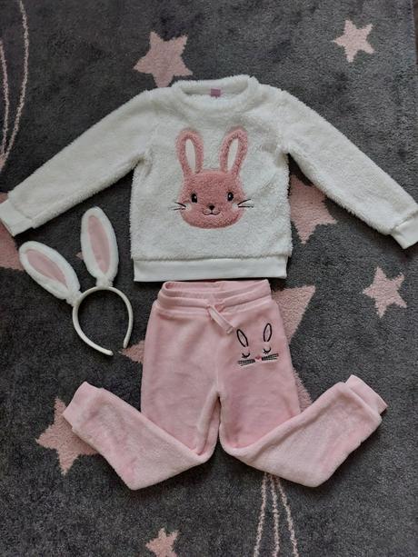 Kostým zajačik,