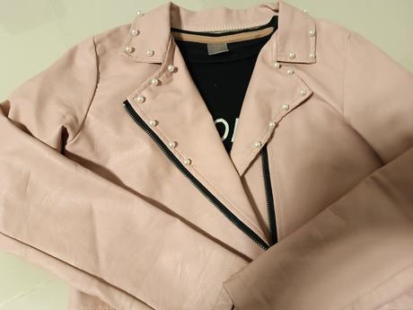 Kožená bundička, 128