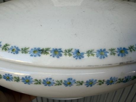 Starozitna porcelanova terina misa na polievku, 