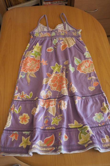 Dievčenské letné šaty, 128